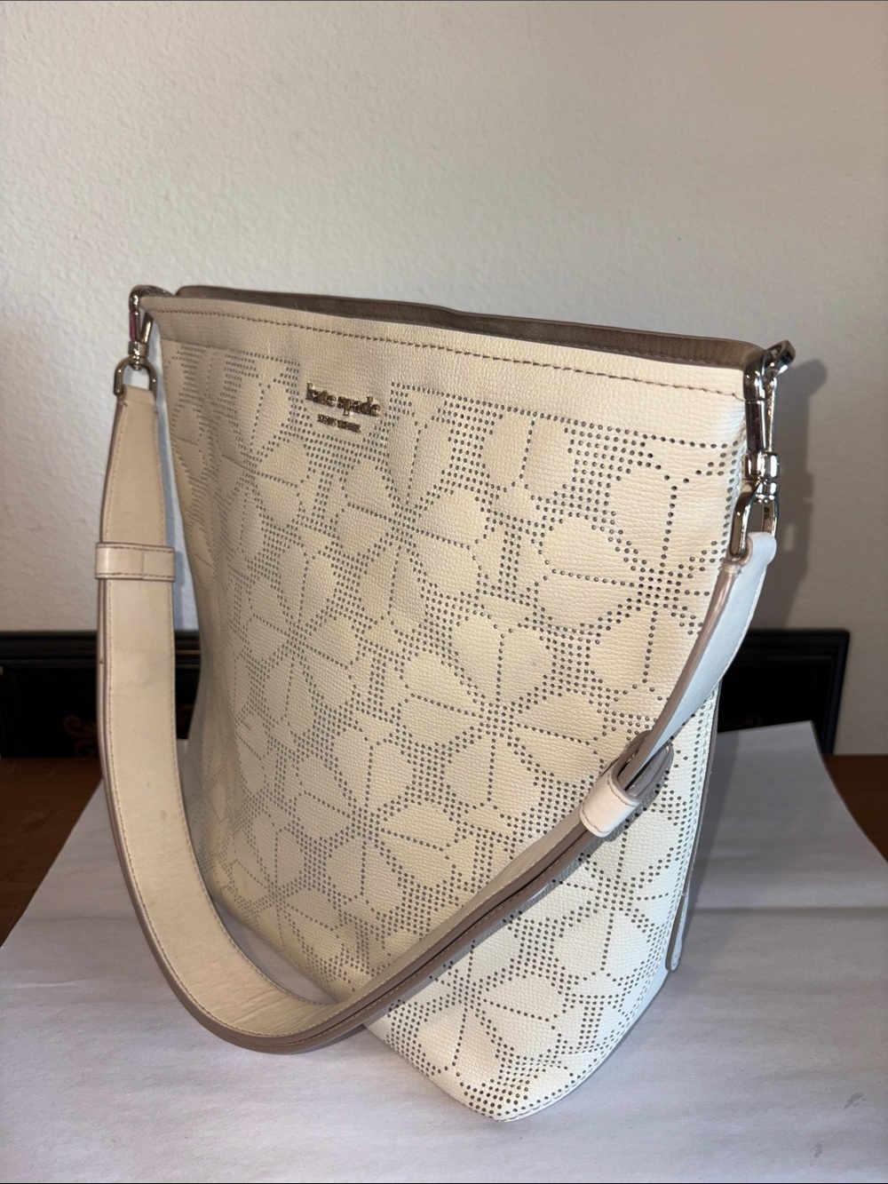 kate spade Cream Perforated Floral Shoulder Bag - Picture 2 of 7